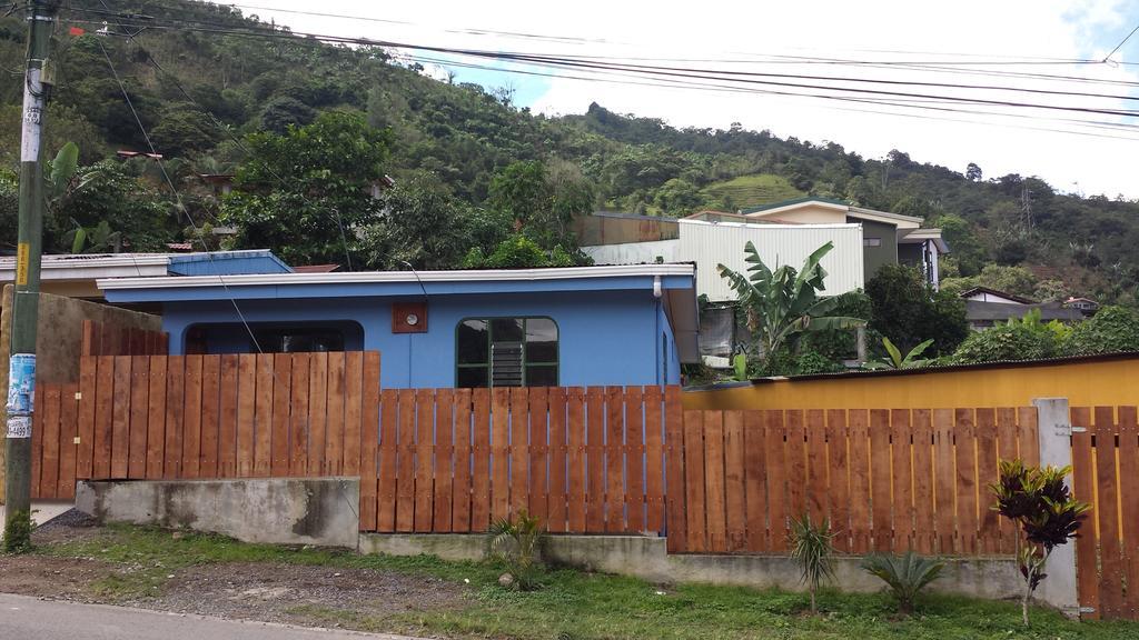 Montana Linda Guest House Orosí Eksteriør bilde